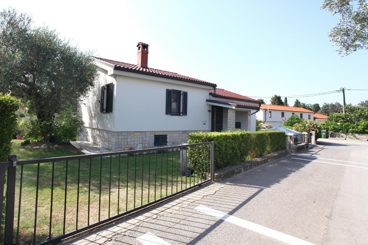 Modern Apartment Parenzana Izma ポルトローシュ エクステリア 写真