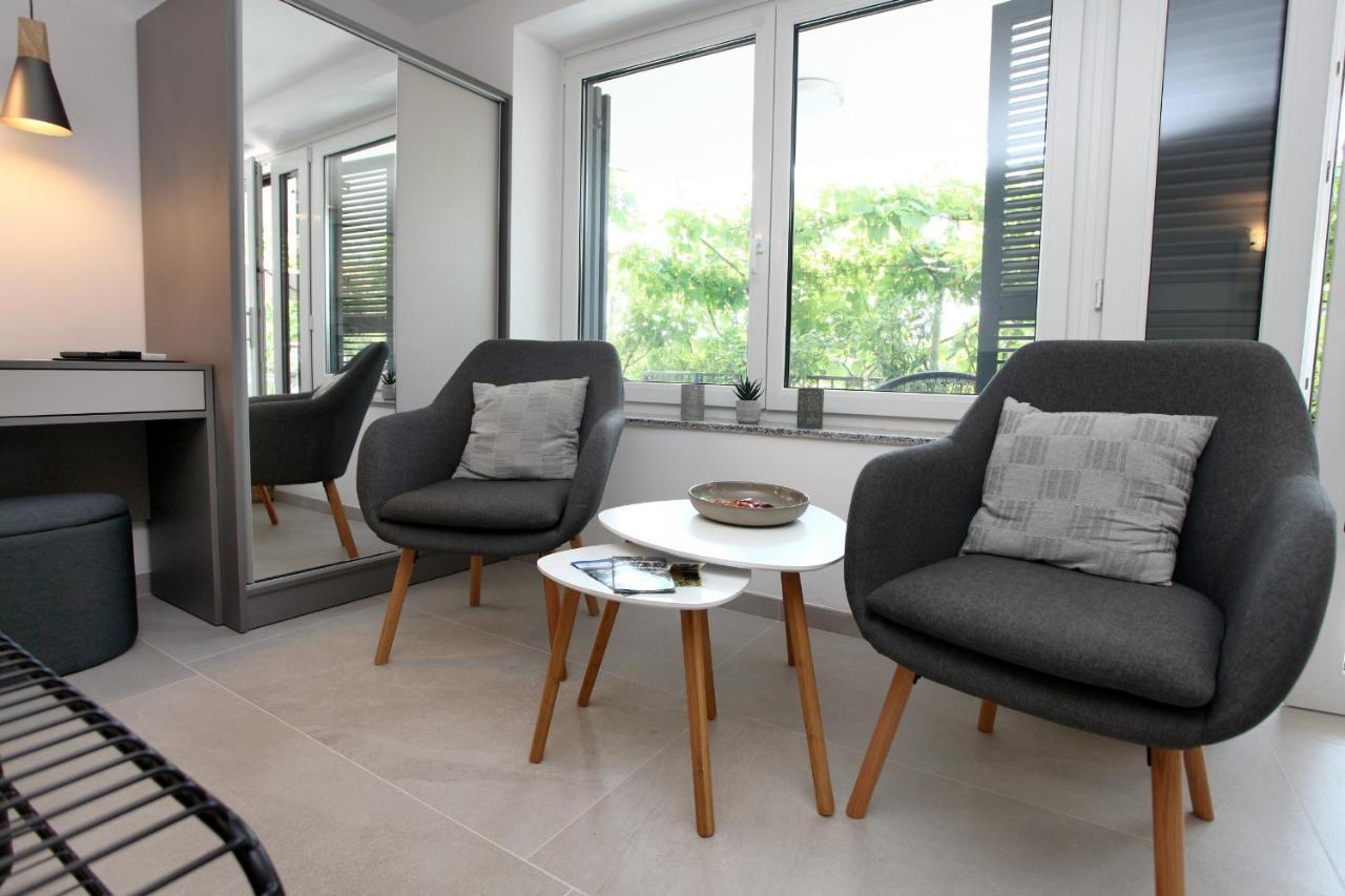 Modern Apartment Parenzana Izma ポルトローシュ エクステリア 写真